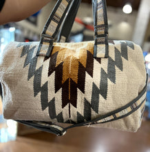 Load image into Gallery viewer, WESTERN DUFFEL