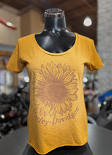 Load image into Gallery viewer, LADIES SUNFLOWER TEE